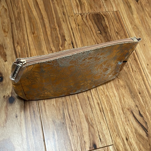 Free with purchase! Sephora Cosmetic Bag - Picture 6 of 6